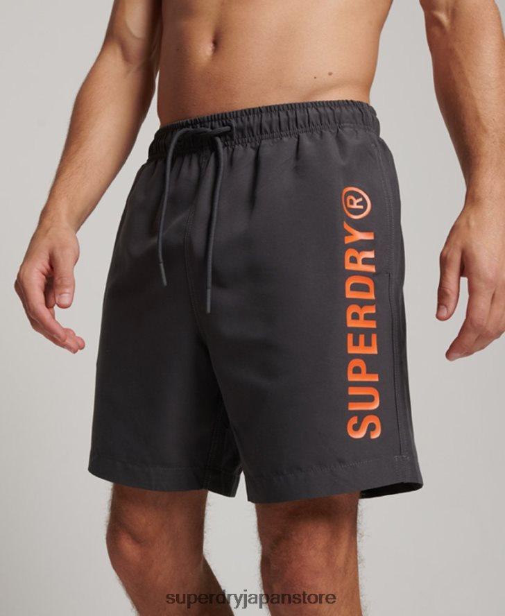 コアスポーツ 17 インチ リサイクル スイムショーツ 男性 Superdry 衣類 濃い灰色 2J62PZ385
