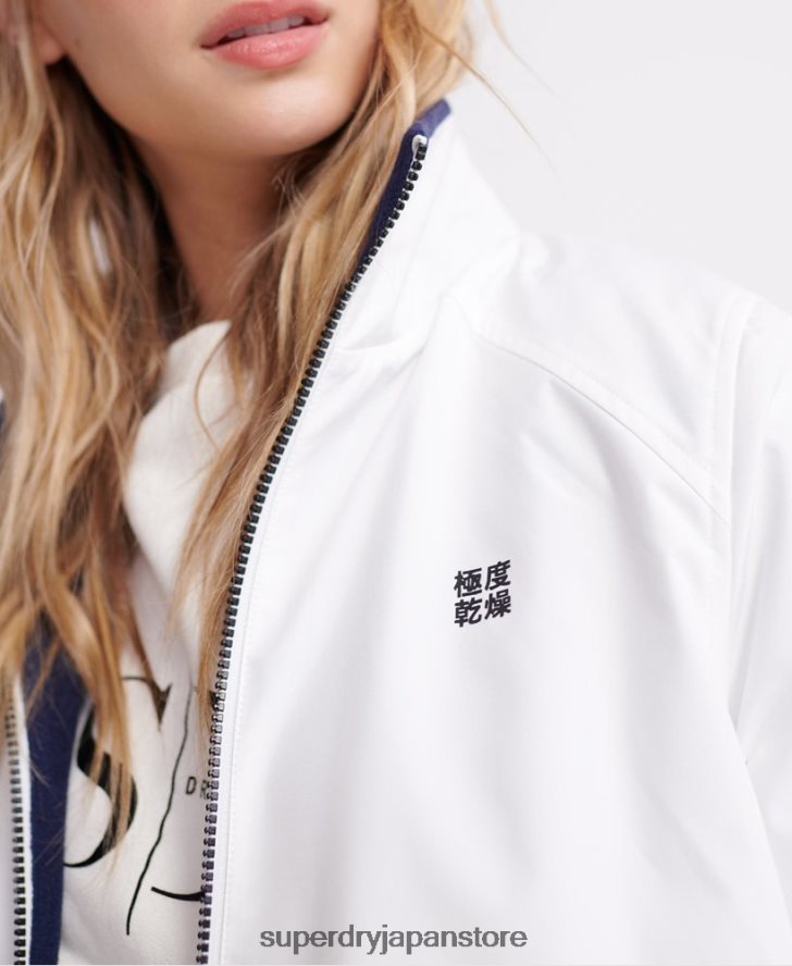 長袖エッセンシャル 4 in 1 ジャケット 女性 Superdry 衣類 クリーム 2J62PZ3857