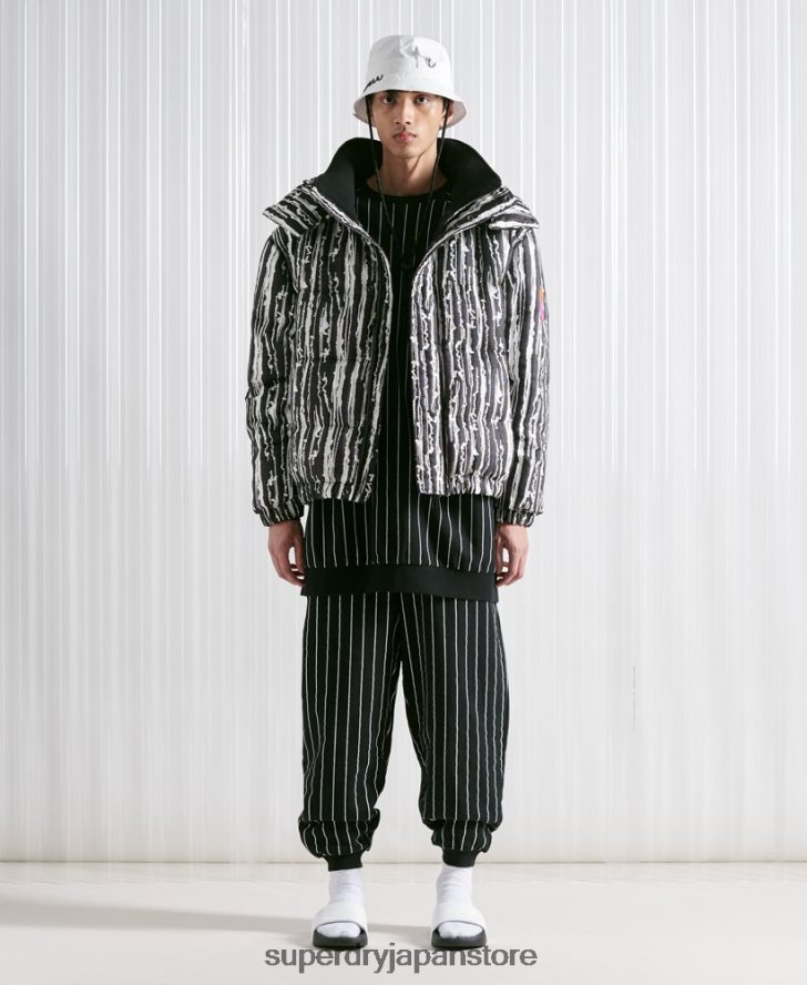 限定版SDXダウンジャガードジャケット 男性 Superdry 衣類 黒 2J62PZ4762