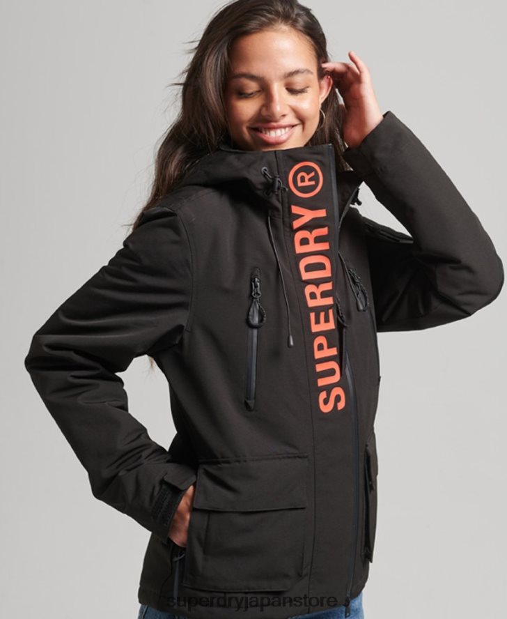 フード付きアルティメット SD ウィンドブレーカー 女性 Superdry 衣類 黒 2J62PZ3665