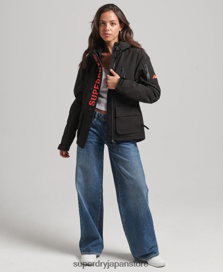 フード付きアルティメット SD ウィンドブレーカー 女性 Superdry 衣類 黒 2J62PZ3665