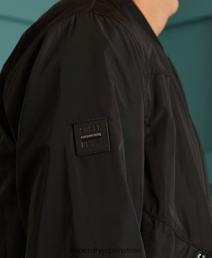 サープラスグッズ フライウェイトボンバージャケット 男性 Superdry 衣類 黒 2J62PZ1196