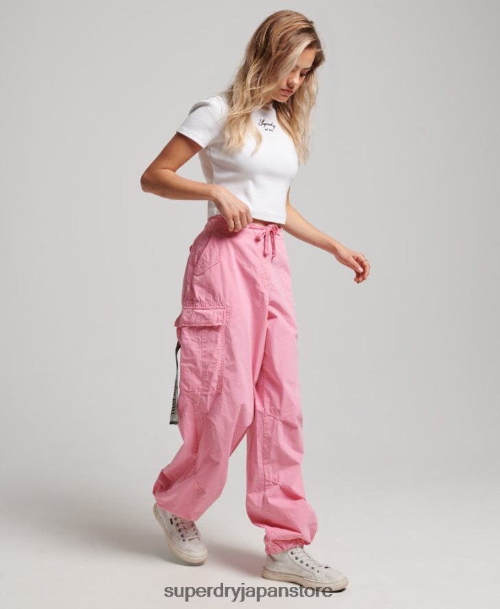 だぶだぶのパラシュートパンツ 女性 Superdry 衣類 ピンク 2J62PZ1989
