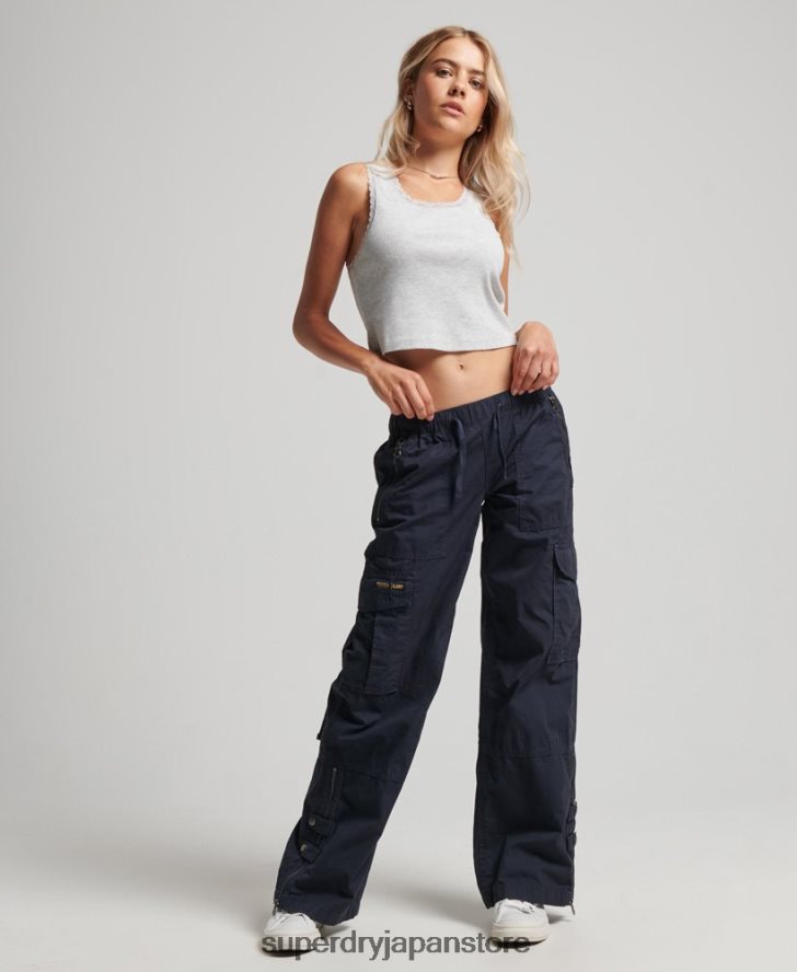 ローライズワイドレッグカーゴパンツ 女性 Superdry 衣類 海軍 2J62PZ2103