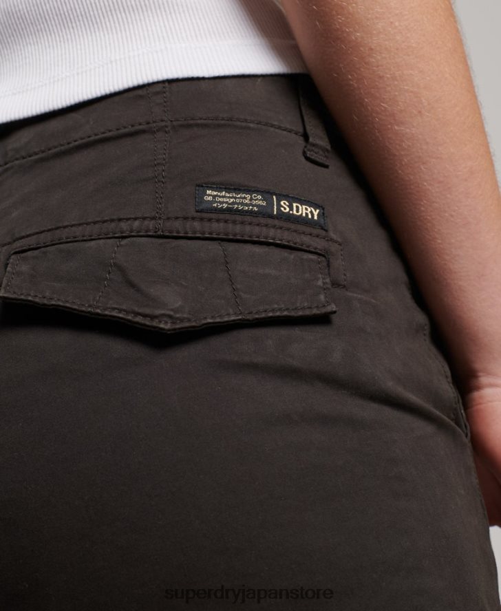 オーガニックコットンスリムカーゴパンツ 女性 Superdry 衣類 黒 2J62PZ2581