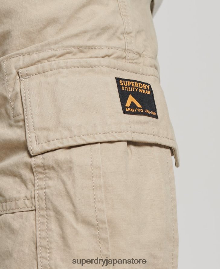 オーガニックコットン ヘビーカーゴショーツ 男性 Superdry 衣類 茶色 2J62PZ269