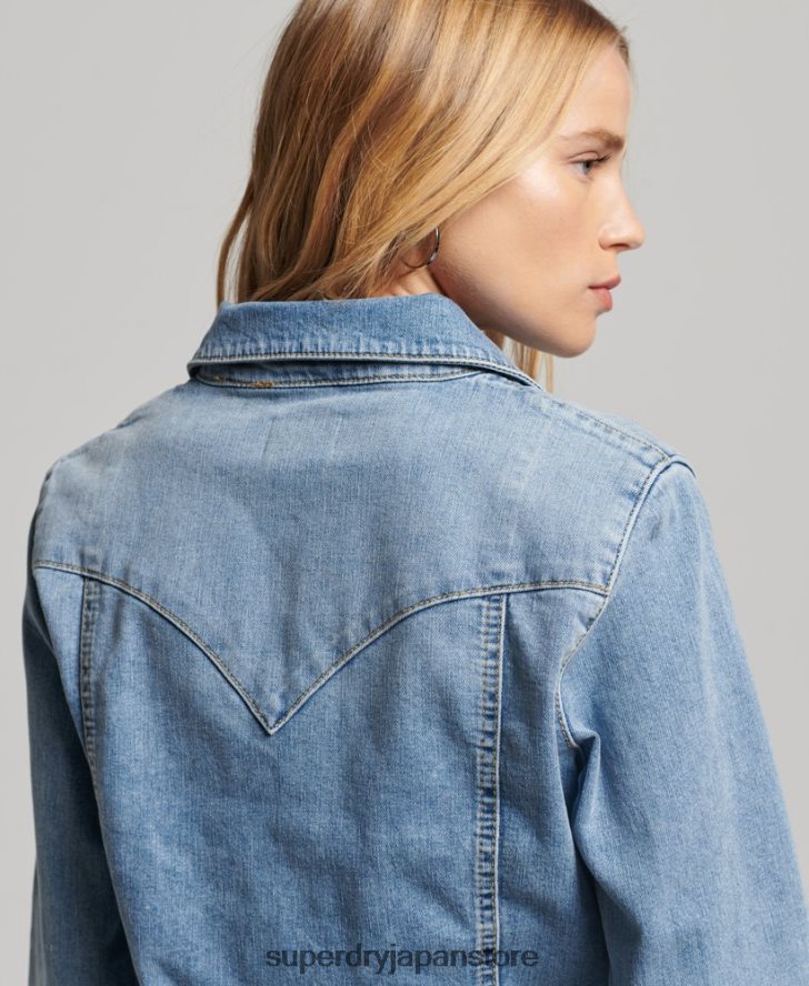 オーガニックコットンデニムウエスタンシャツ 女性 Superdry 衣類 ライトブルー 2J62PZ2950