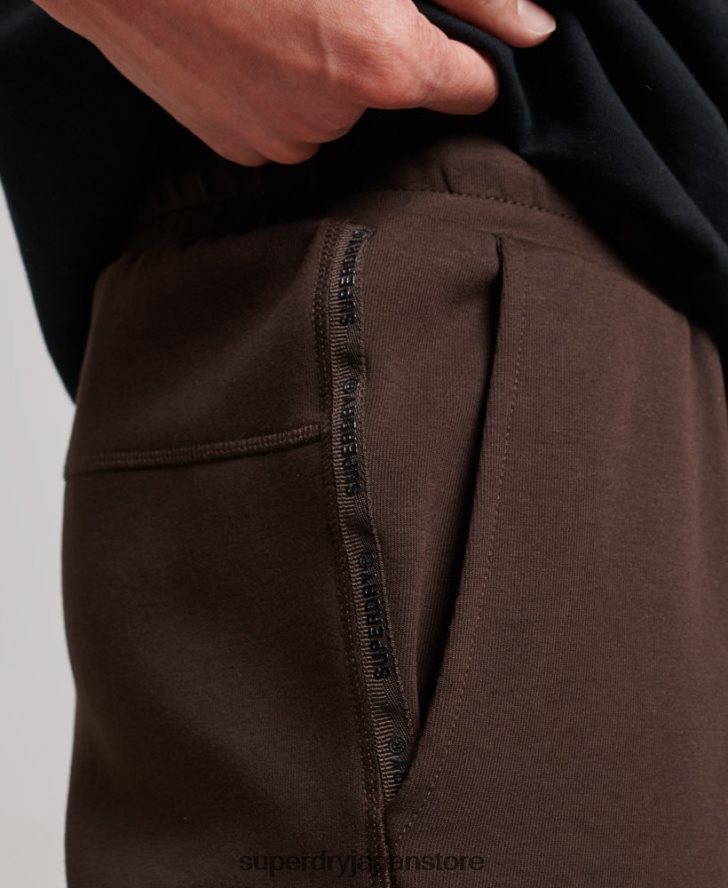 ハイテクショーツ 男性 Superdry 衣類 茶色 2J62PZ301