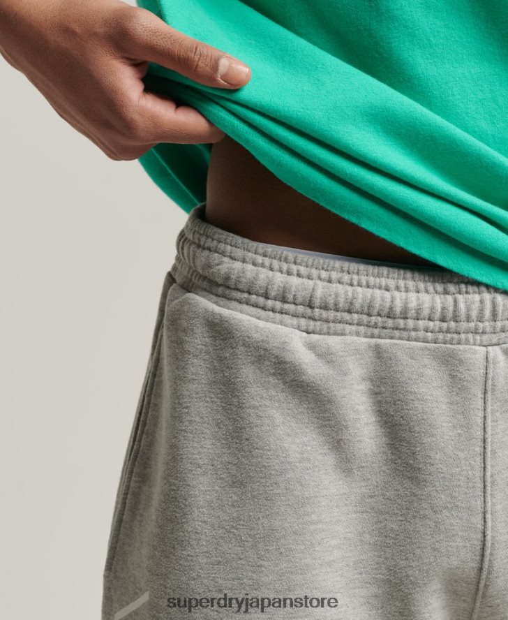コードコアスポーツショーツ 男性 Superdry 衣類 グレー 2J62PZ323