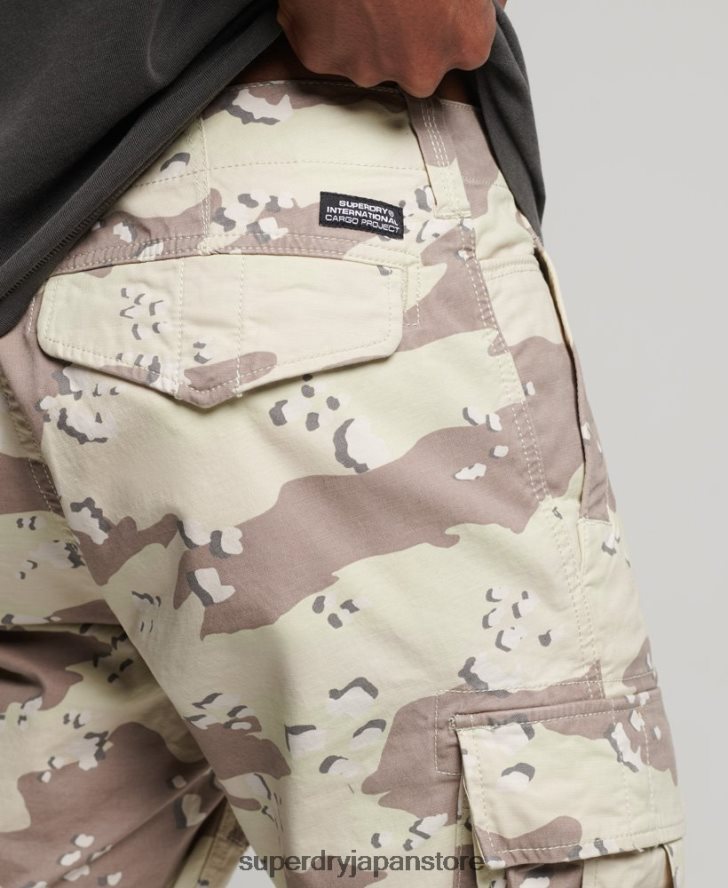 コアカーゴショーツ 男性 Superdry 衣類 カーキ 2J62PZ353
