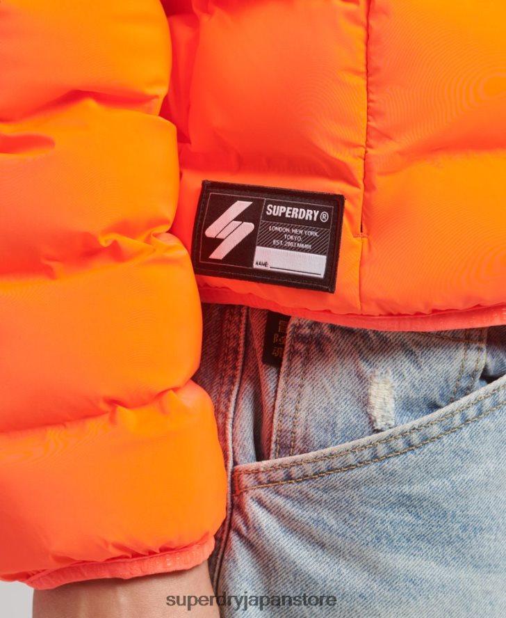 オールシーズン対応の中綿ジャケット 女性 Superdry 衣類 コーラル 2J62PZ3635