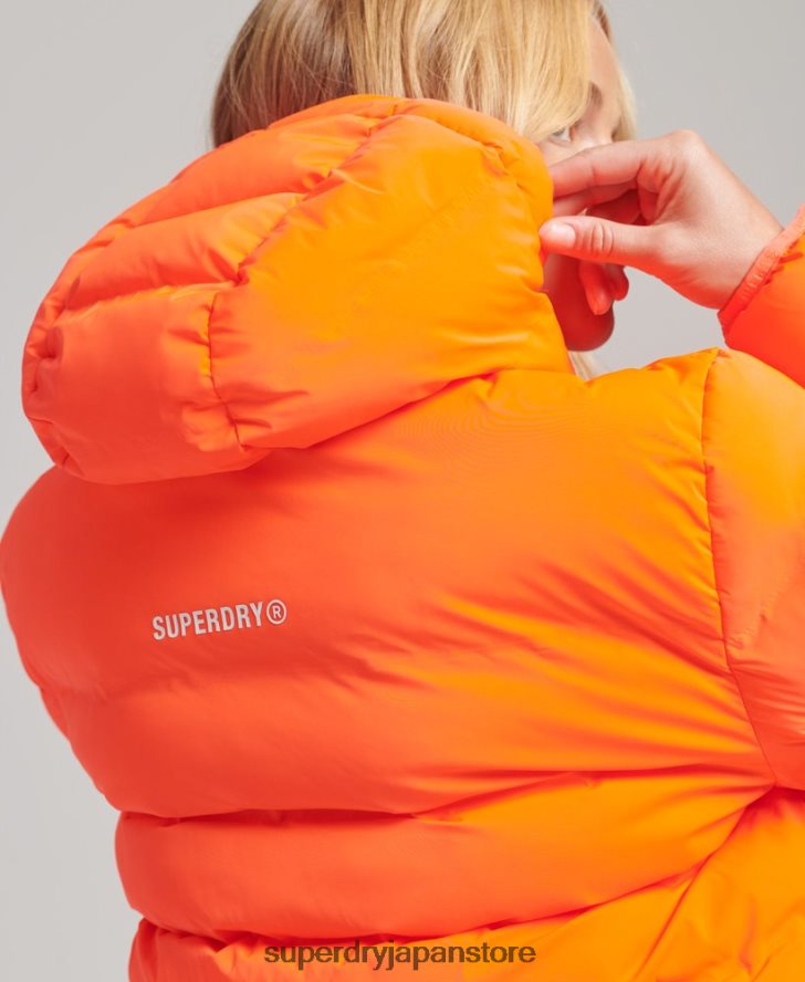 オールシーズン対応の中綿ジャケット 女性 Superdry 衣類 コーラル 2J62PZ3635