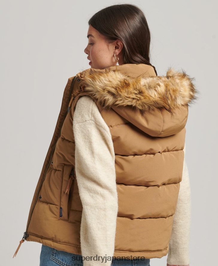 エベレスト フェイクファージレ 女性 Superdry 衣類 茶色 2J62PZ3678