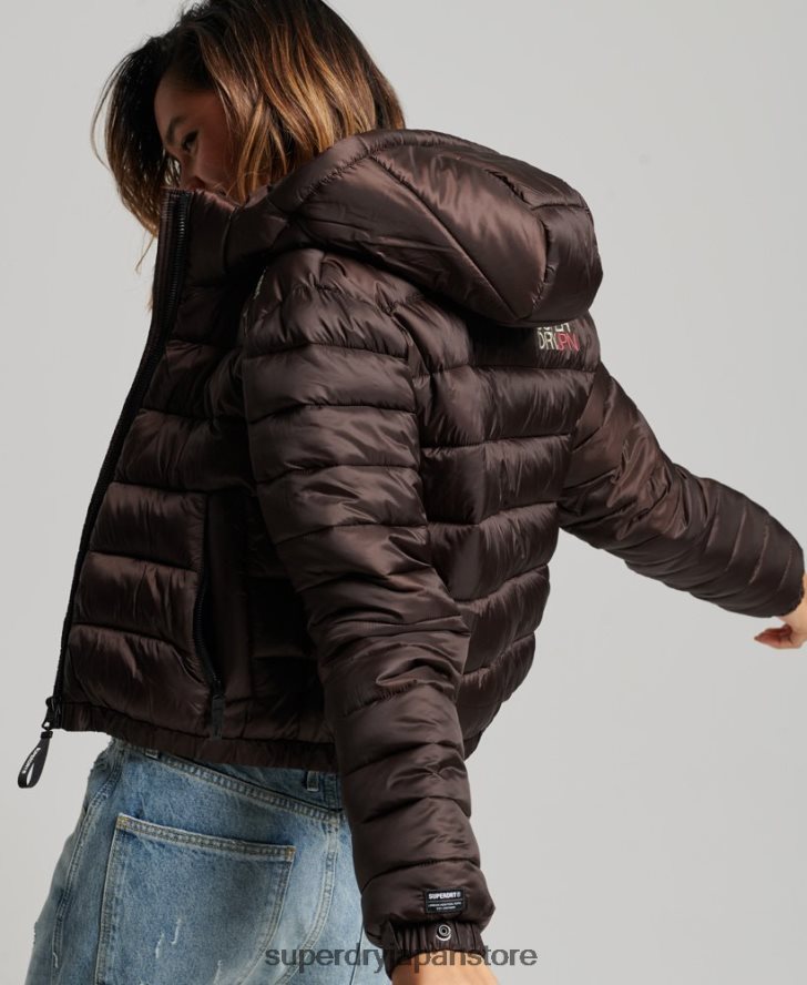 軽量クロップドスポーツパッド入りジャケット 女性 Superdry 衣類 茶色 2J62PZ3708