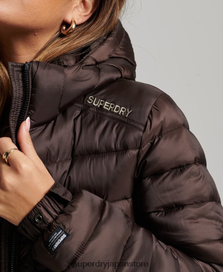 軽量クロップドスポーツパッド入りジャケット 女性 Superdry 衣類 茶色 2J62PZ3708