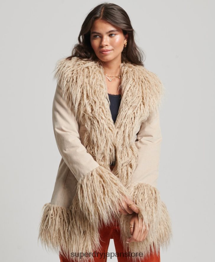 フェイクファー裏地付きアフガンコート 女性 Superdry 衣類 茶色 2J62PZ3721