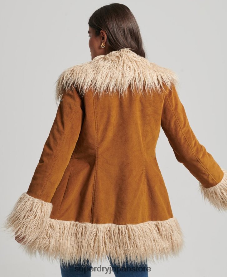 フェイクファー裏地付きアフガンコート 女性 Superdry 衣類 茶色 2J62PZ3737