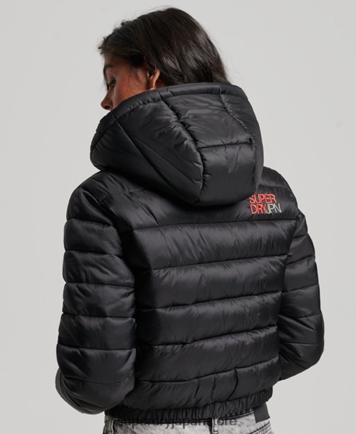 軽量クロップドスポーツパッド入りジャケット 女性 Superdry 衣類 黒 2J62PZ3787