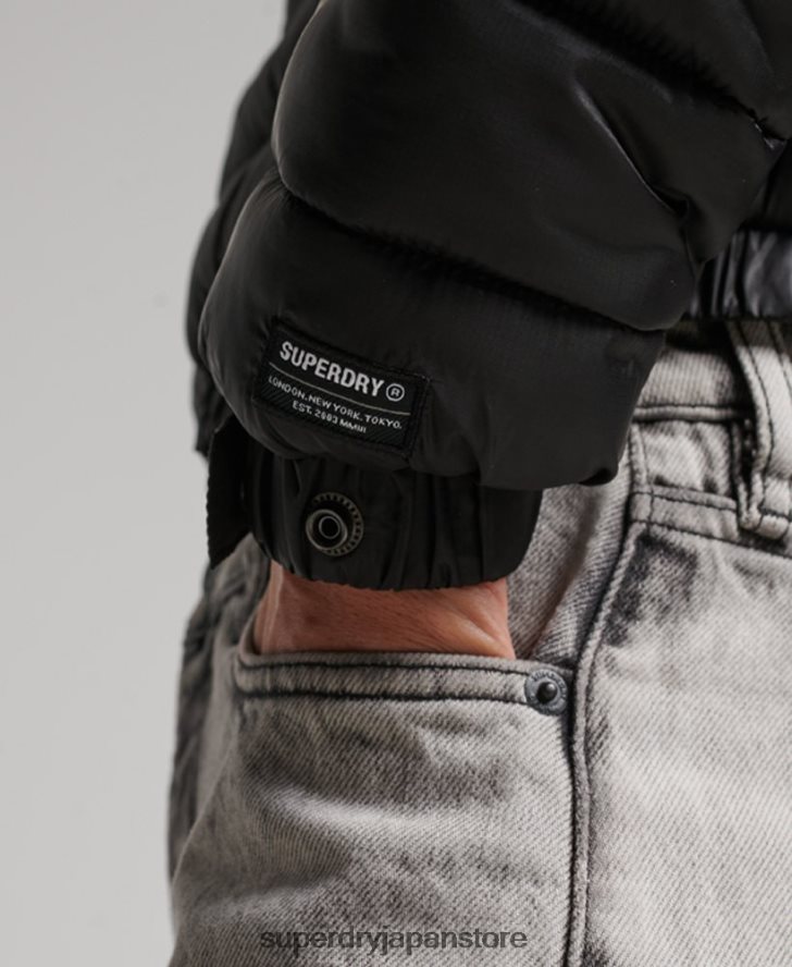 軽量クロップドスポーツパッド入りジャケット 女性 Superdry 衣類 黒 2J62PZ3787