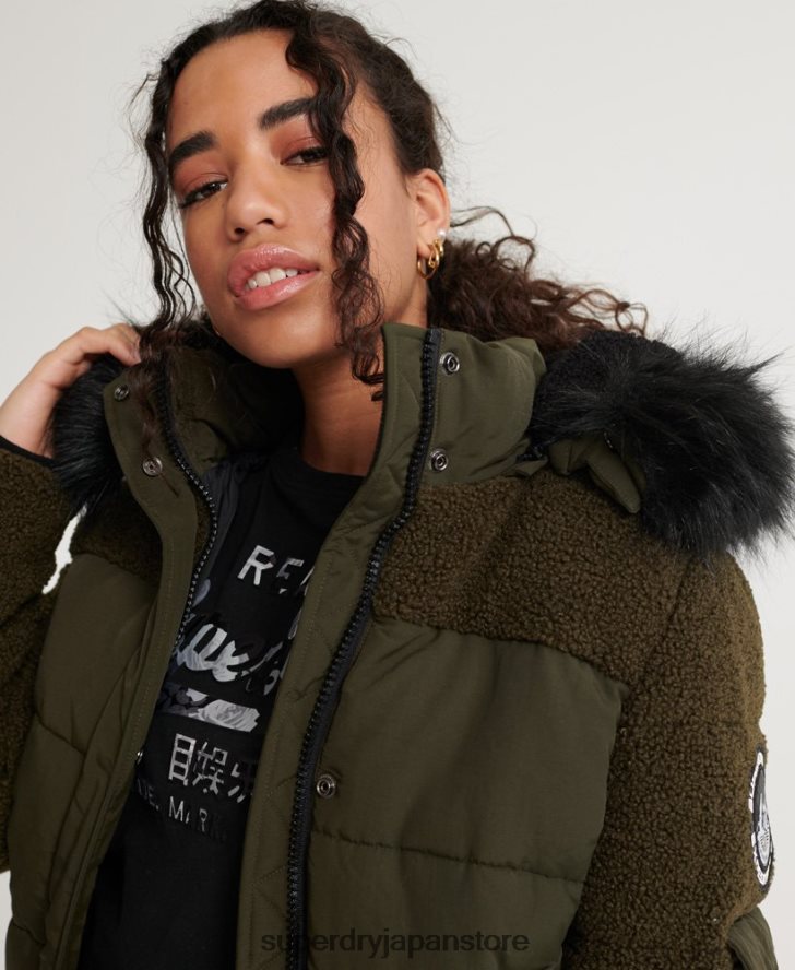 エラ シェルパ ボンバー ジャケット 女性 Superdry 衣類 カーキ 2J62PZ3855