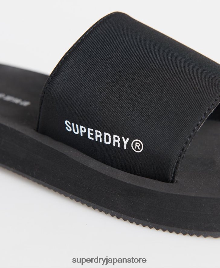 水泳スポーツスライダー 女性 Superdry 靴 黒 2J62PZ4207