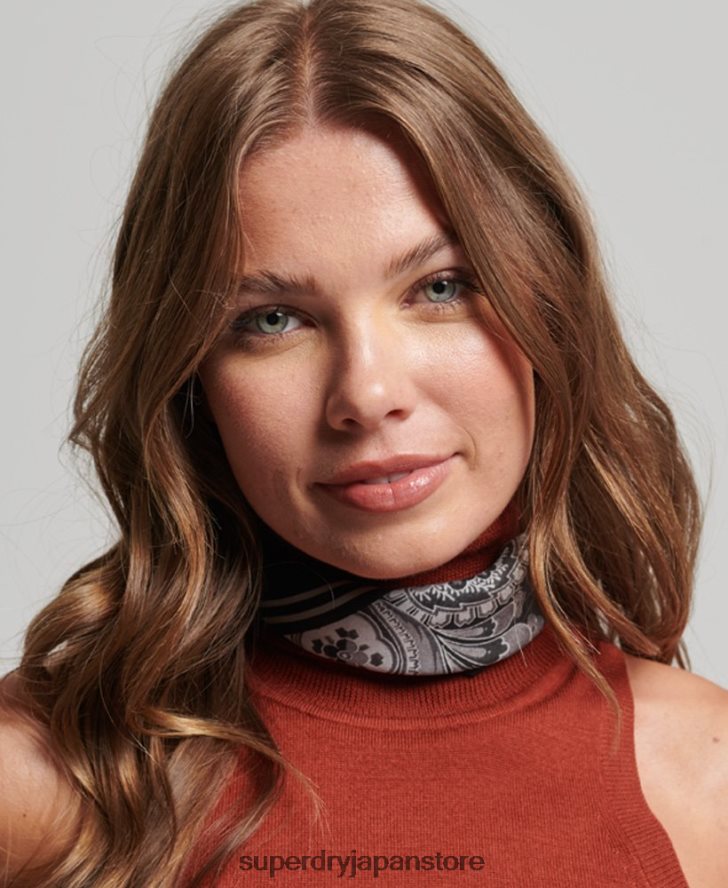 プリントスクエアシルクスカーフ 女性 Superdry アクセサリー 黒 2J62PZ4213