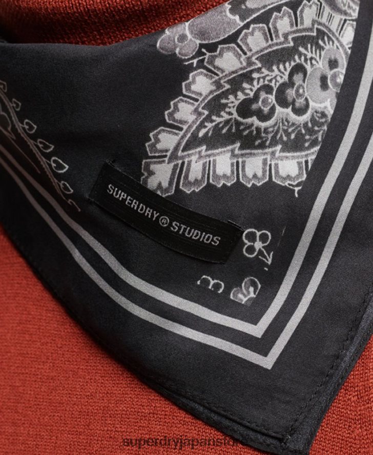 プリントスクエアシルクスカーフ 女性 Superdry アクセサリー 黒 2J62PZ4213