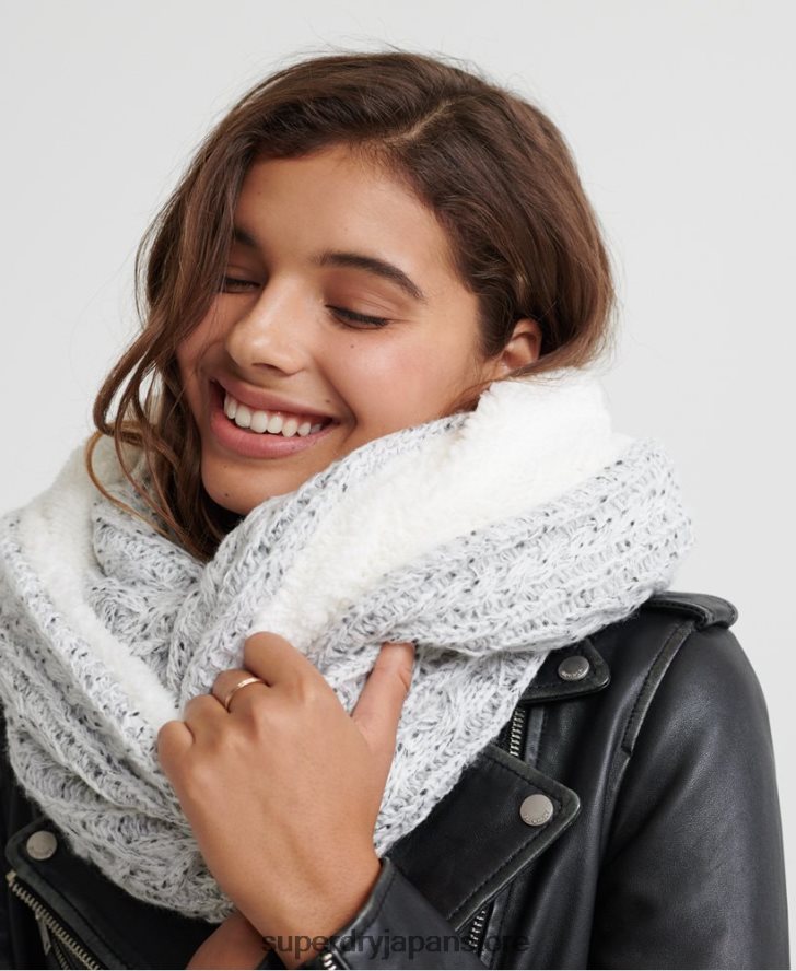 グレイシーケーブルスヌード 女性 Superdry アクセサリー ライトグレー 2J62PZ4335