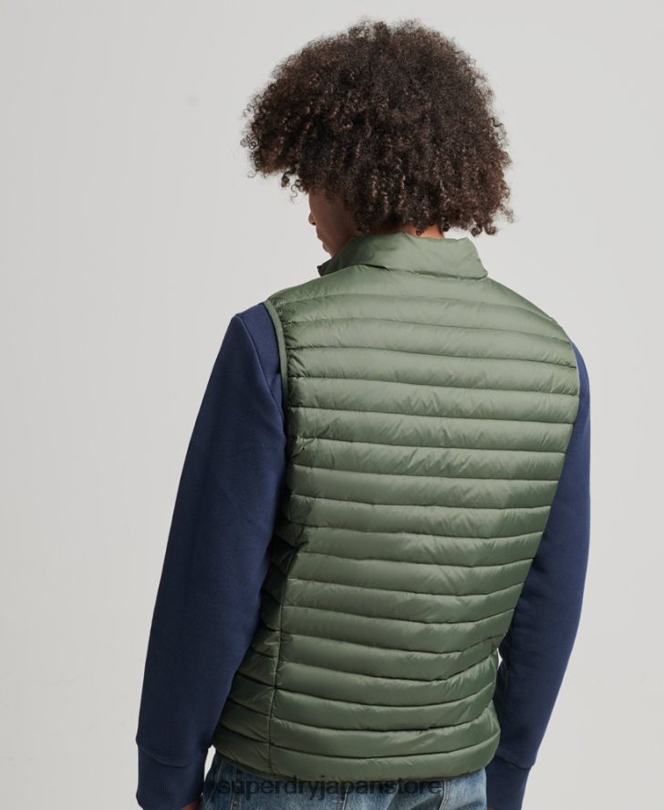 テックコアダウンジレ 男性 Superdry 衣類 カーキ 2J62PZ4445