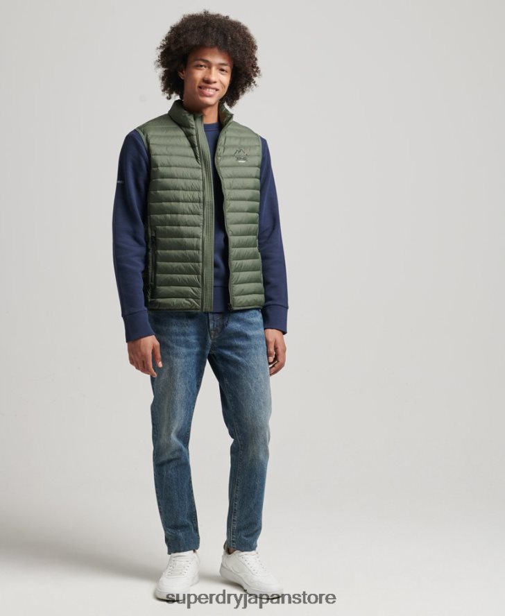 テックコアダウンジレ 男性 Superdry 衣類 カーキ 2J62PZ4445