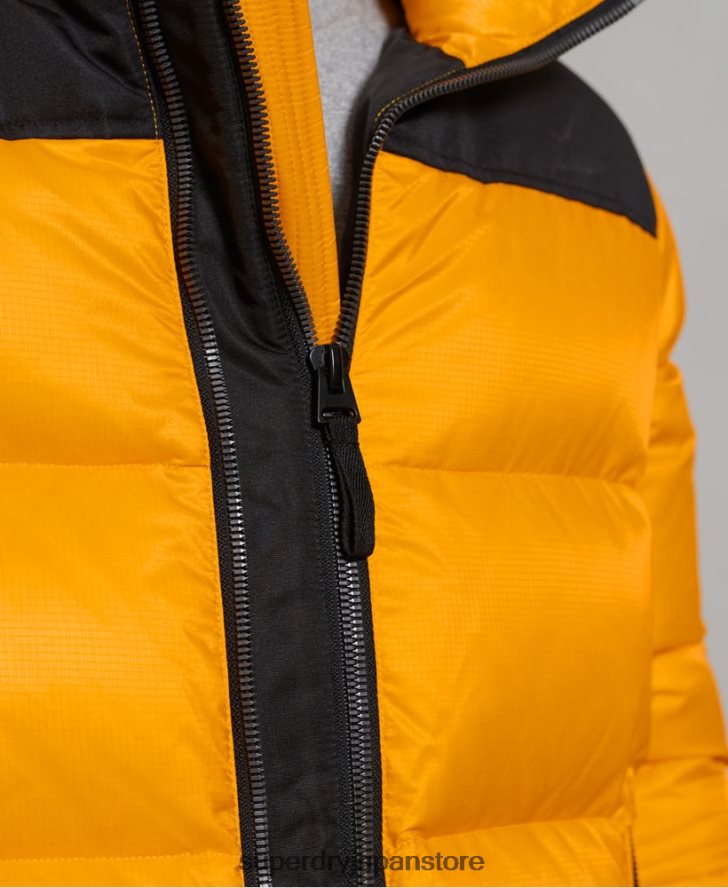 スポーツスタイルのコードダウンパファージャケット 男性 Superdry 衣類 黄色 2J62PZ4507