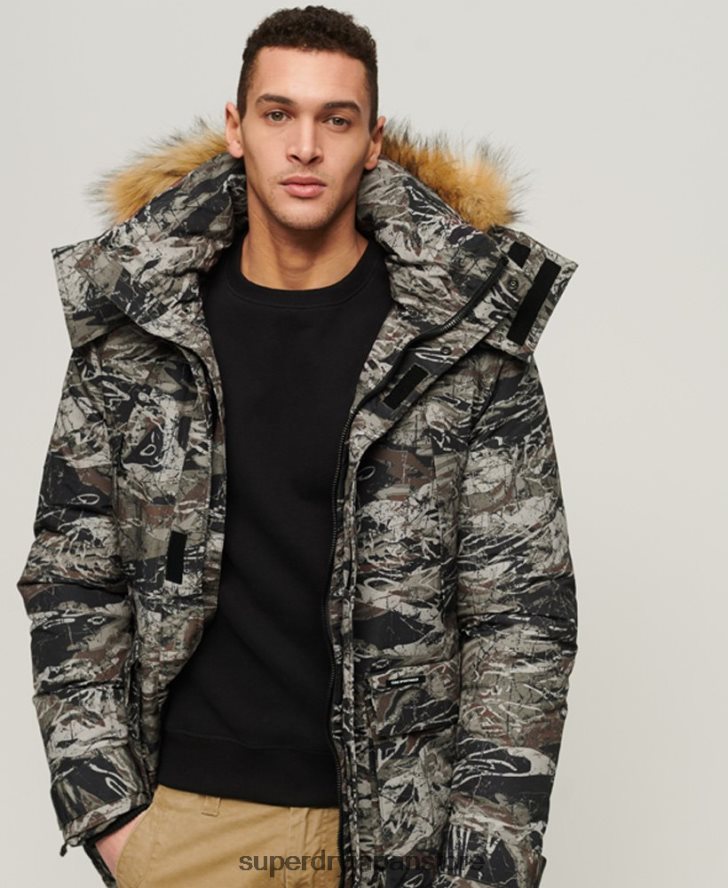 フェイクファーフード付きエベレストパーカージャケット 男性 Superdry 衣類 緑 2J62PZ4547
