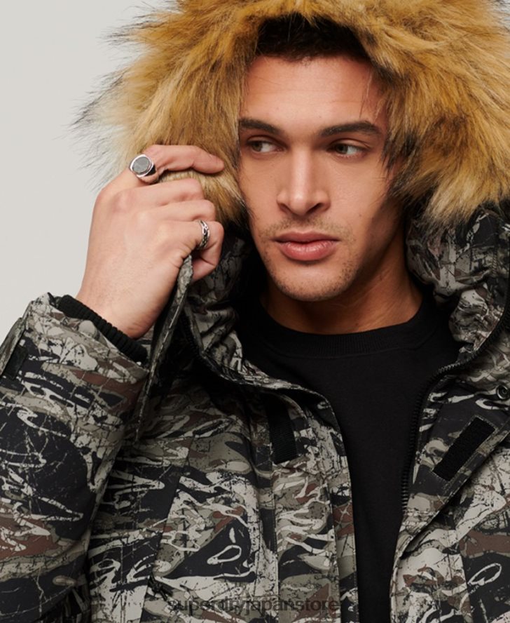 フェイクファーフード付きエベレストパーカージャケット 男性 Superdry 衣類 緑 2J62PZ4547