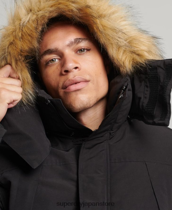 フェイクファーフード付きエベレストパーカージャケット 男性 Superdry 衣類 黒 2J62PZ4613