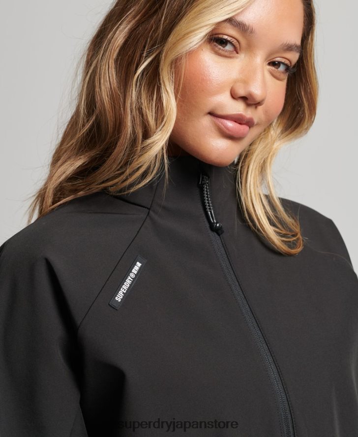 ハイテクソフトシェルトラックジャケット 女性 Superdry 衣類 黒 2J62PZ5426