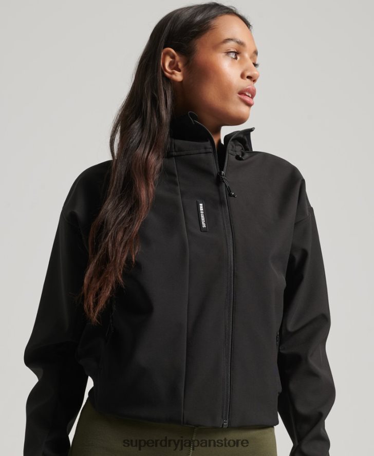 テッククロップソフトシェルジャケット 女性 Superdry 衣類 黒 2J62PZ5432