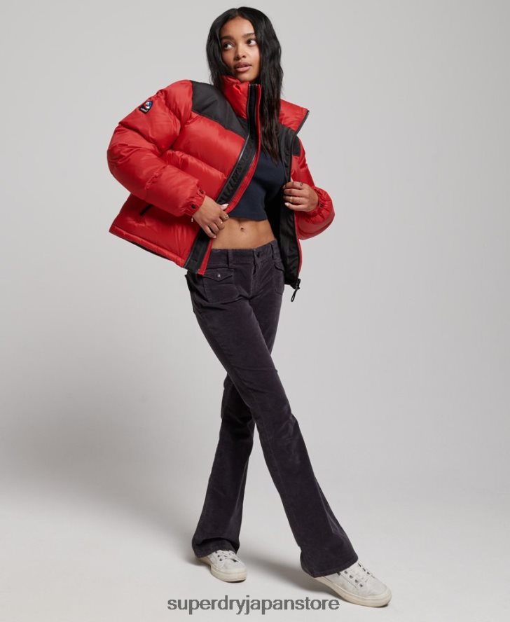 スポーツスタイルのコードパファージャケット 女性 Superdry 衣類 赤 2J62PZ5524