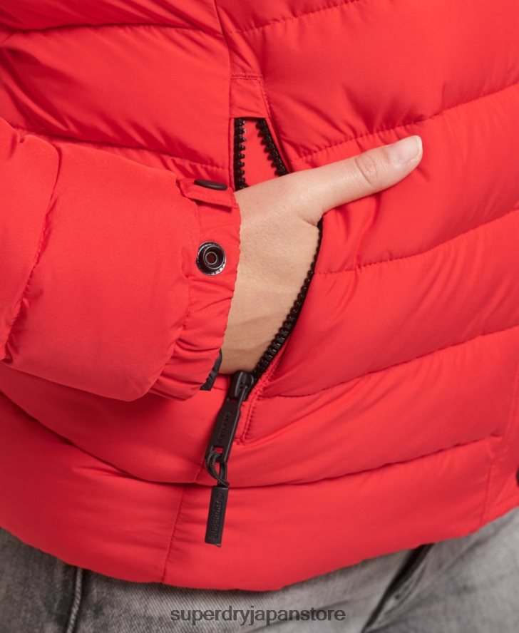 フェイクファーショートフード付きパファージャケット 女性 Superdry 衣類 赤 2J62PZ5571