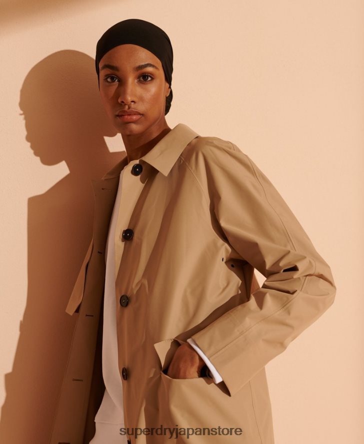 限定版テックマック 女性 Superdry 衣類 ベージュ 2J62PZ5691