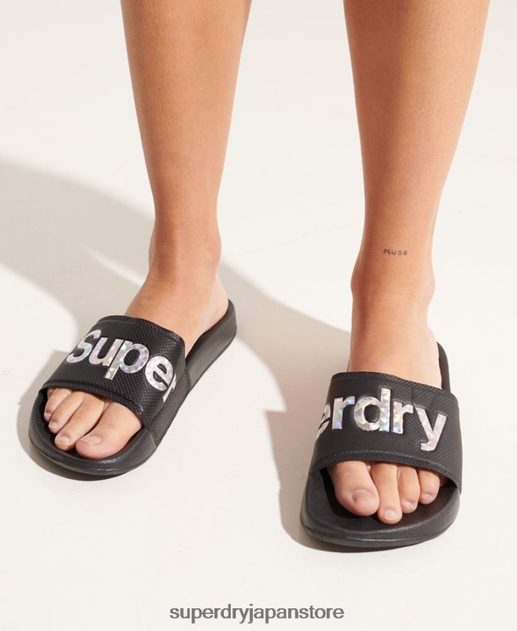 ホログラフィック充填プールスライダー 女性 Superdry 靴 黒 2J62PZ6780
