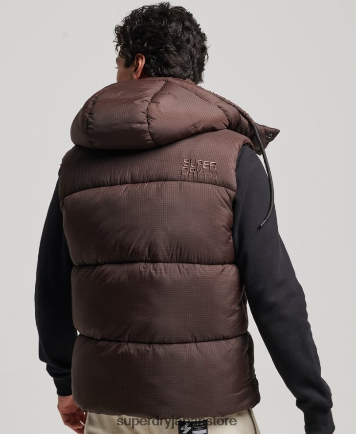 タッチライン パッド入りショートジレ 男性 Superdry 衣類 茶色 2J62PZ958