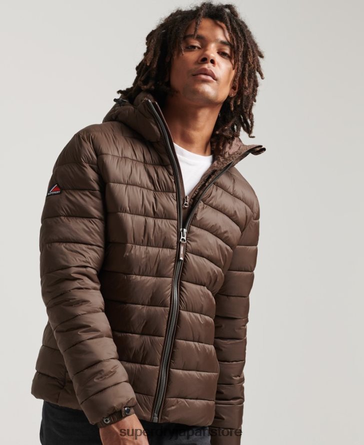 フード付きクラシックパファージャケット 男性 Superdry 衣類 茶色 2J62PZ987
