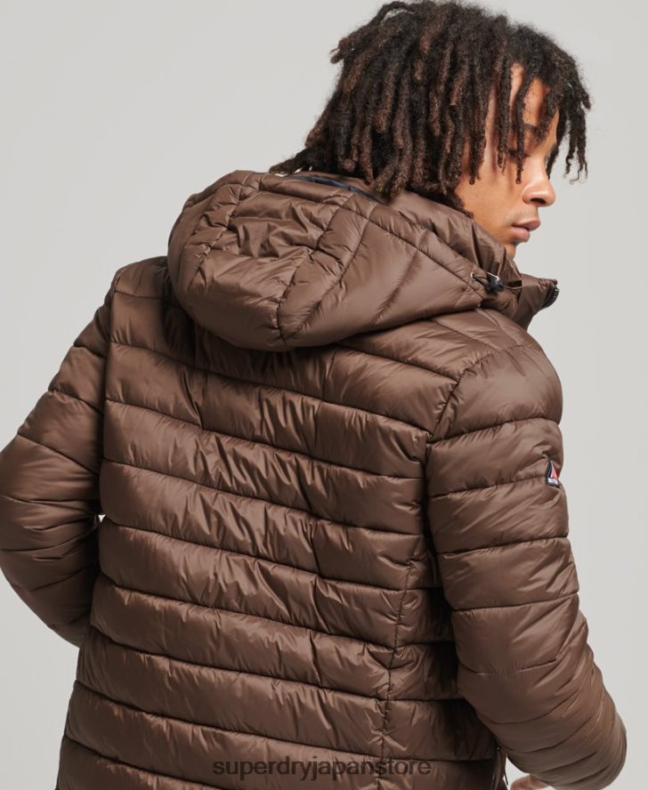 フード付きクラシックパファージャケット 男性 Superdry 衣類 茶色 2J62PZ987