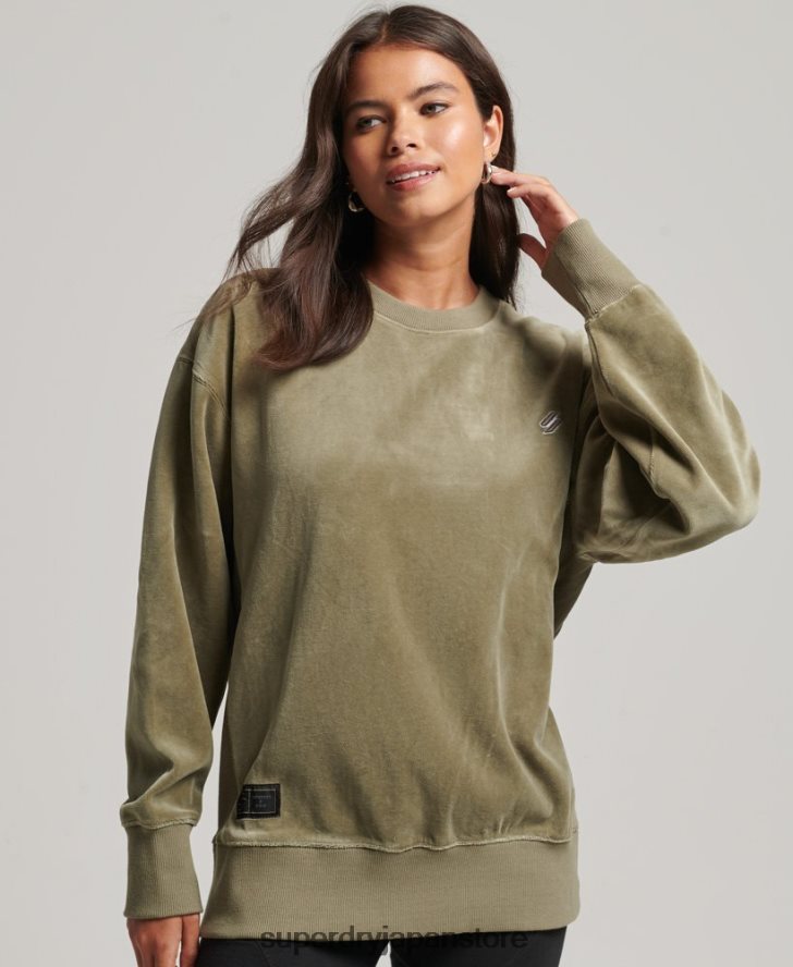 code s ロゴ ベロア オーバーサイズ クルー 女性 Superdry 衣類 カーキ 2J62PZ6013