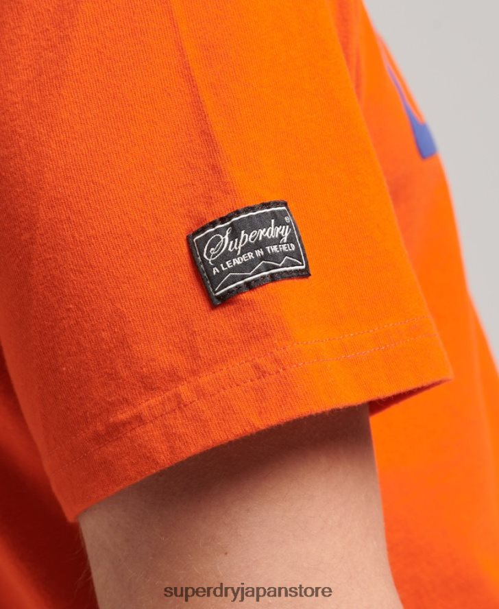 ゲームオン90年代ロゴTシャツ 男性 Superdry 衣類 オレンジ 2J62PZ4804
