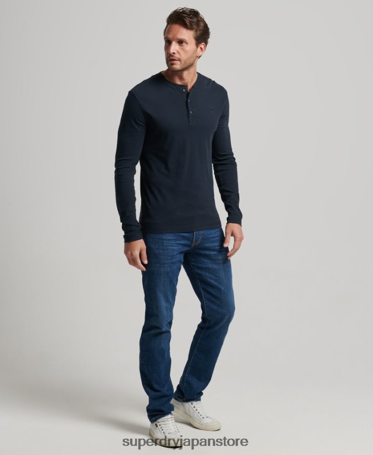 オーガニックコットンのヴィンテージロゴ刺繍入りヘンリートップ 男性 Superdry 衣類 海軍 2J62PZ1457