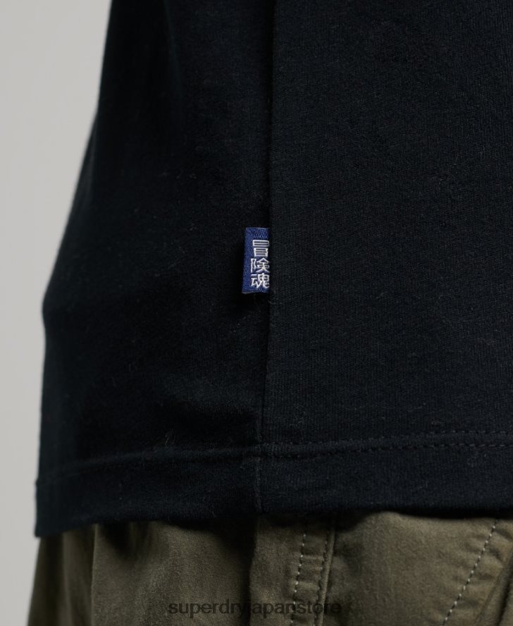 オーガニックコットンのヴィンテージロゴ刺繍トップス 男性 Superdry 衣類 黒 2J62PZ1475