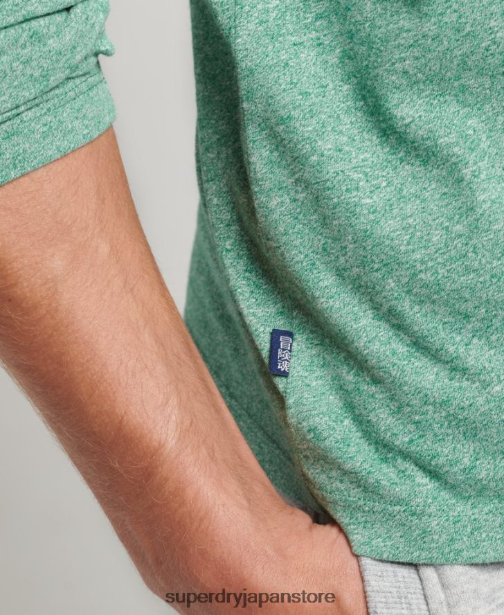 オーガニックコットンのヴィンテージロゴ刺繍トップス 男性 Superdry 衣類 緑 2J62PZ1542