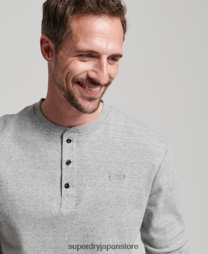 オーガニックコットンのヴィンテージロゴ刺繍入りヘンリートップ 男性 Superdry 衣類 グレー 2J62PZ1543