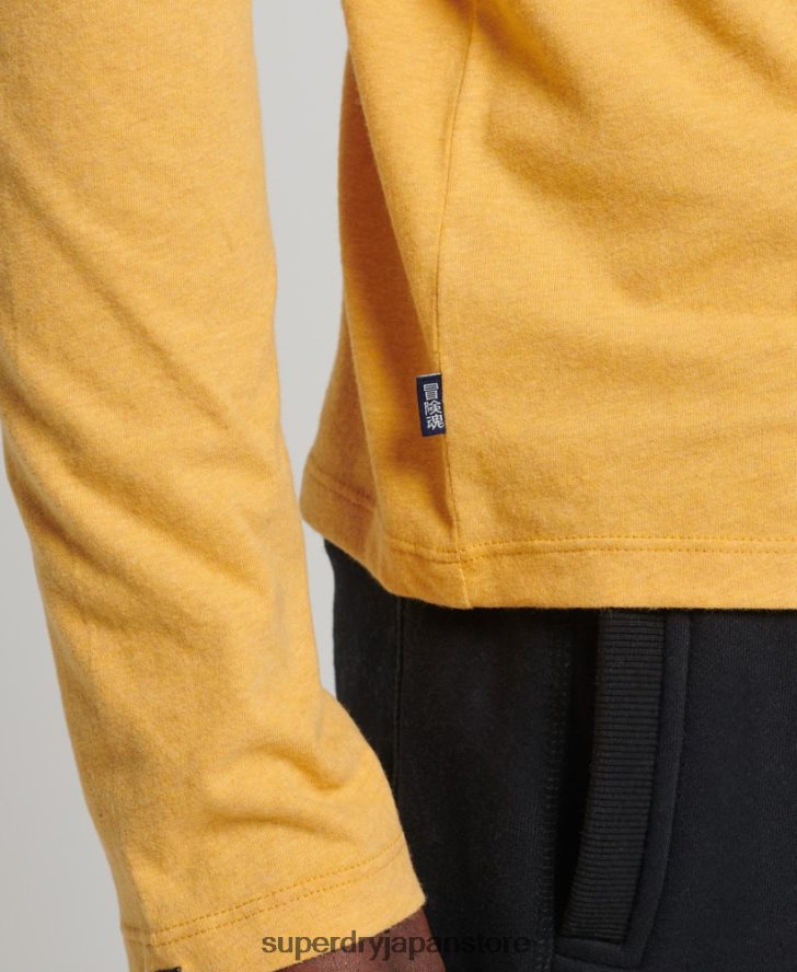 オーガニックコットンのヴィンテージロゴ刺繍トップス 男性 Superdry 衣類 黄色 2J62PZ1562